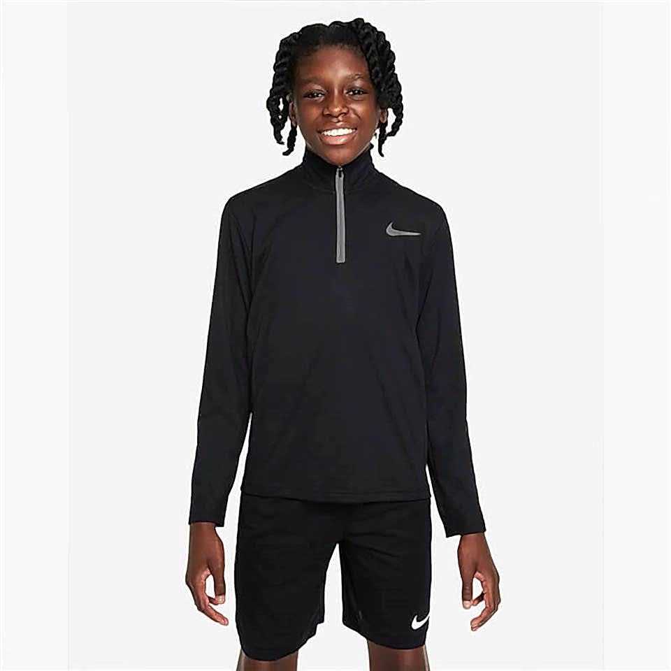 Nike Dri-Fit Poly+ Çeyrek Fermuarlı Erkek Çocuk Antrenman Üstü