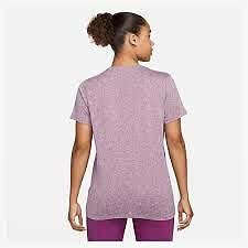 Nike Women’S T-Shirt