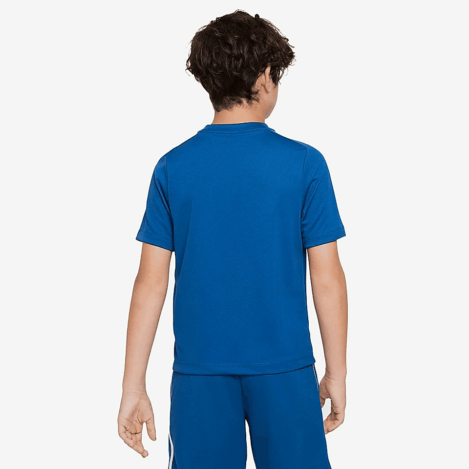 Nike Multi Dri-Fit Grafikli Genç Erkek Çocuk Antrenman Üstü