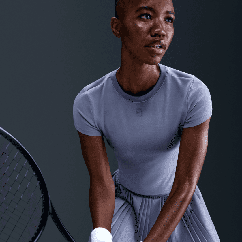 NikeCourt Advantage Dri-FIT Kısa Kollu Kadın Tenis Üstü