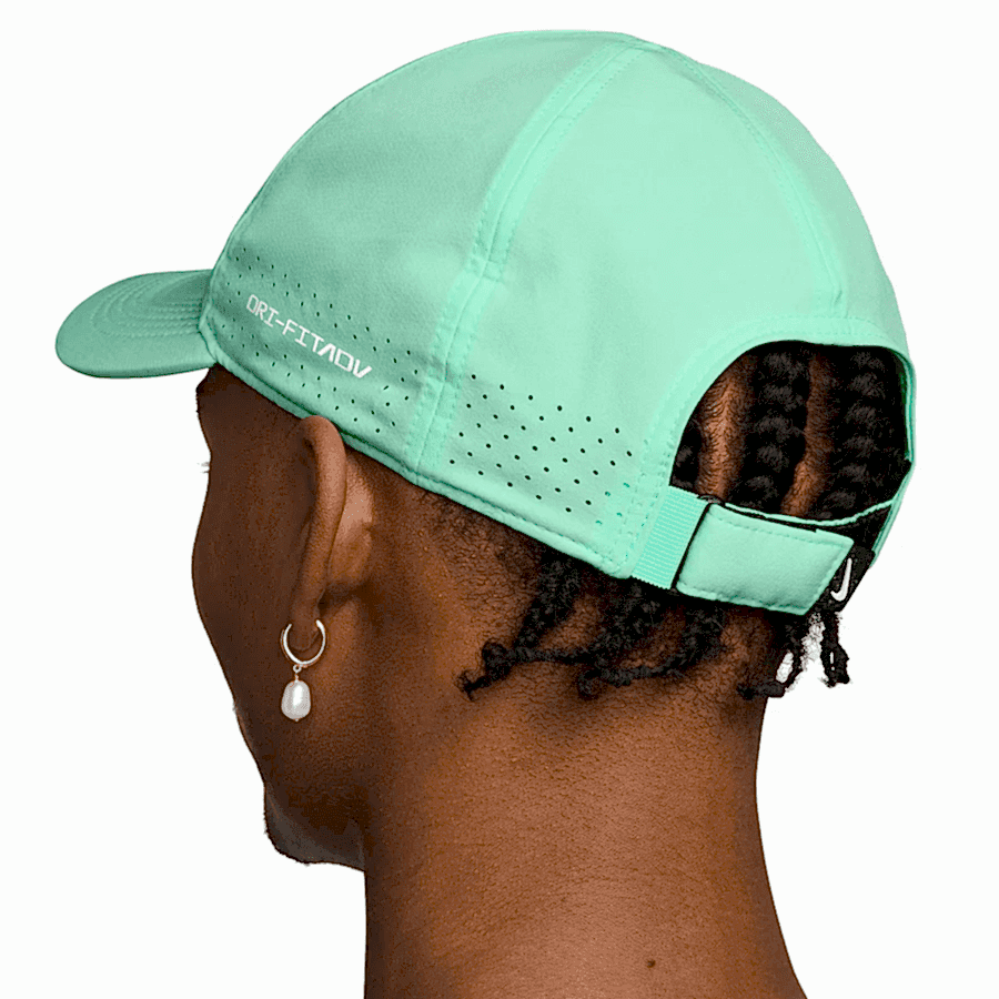 Nike Dri-FIT ADV Club Yumuşak Tenis Şapkası