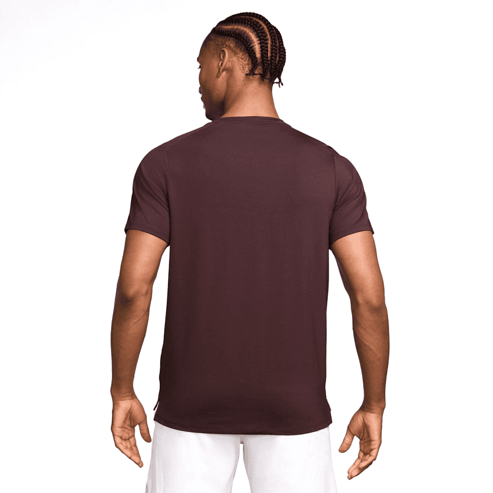 NikeCourt Advantage Dri-FIT Erkek Tenis Üstü